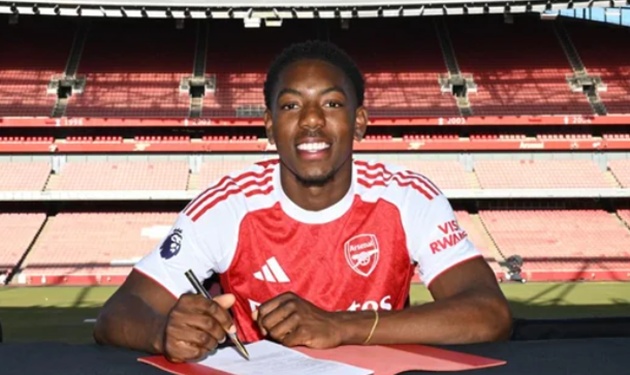 Arsenal trói chân tài năng trẻ Lewis-Skelly, dập tắt giấc mộng của Real Madrid